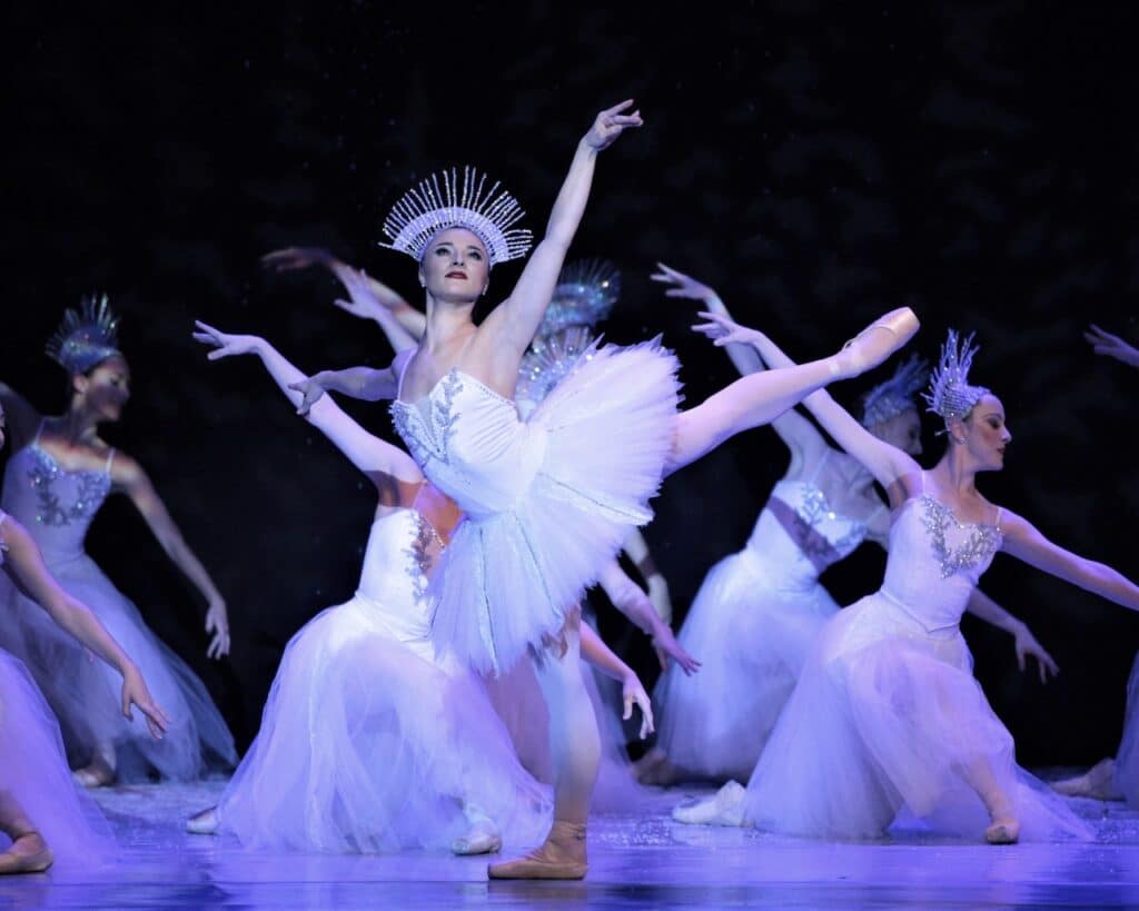 Snow Queens - Ballet Palm Beach Snow Queens - Ballet Palm Beach